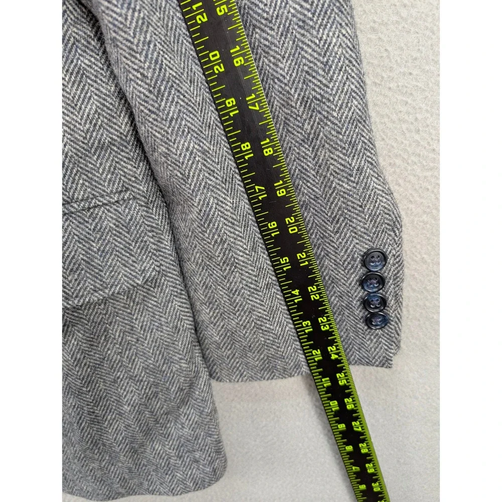 Vintage Tweed Herringbone Sport Coat Jacket Men's Classic Tailored‎ Gray READ